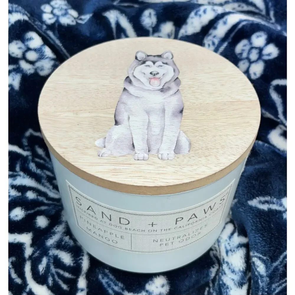 NEW! Sand + Paws Pineapple Mango 12 oz Scented Candle
